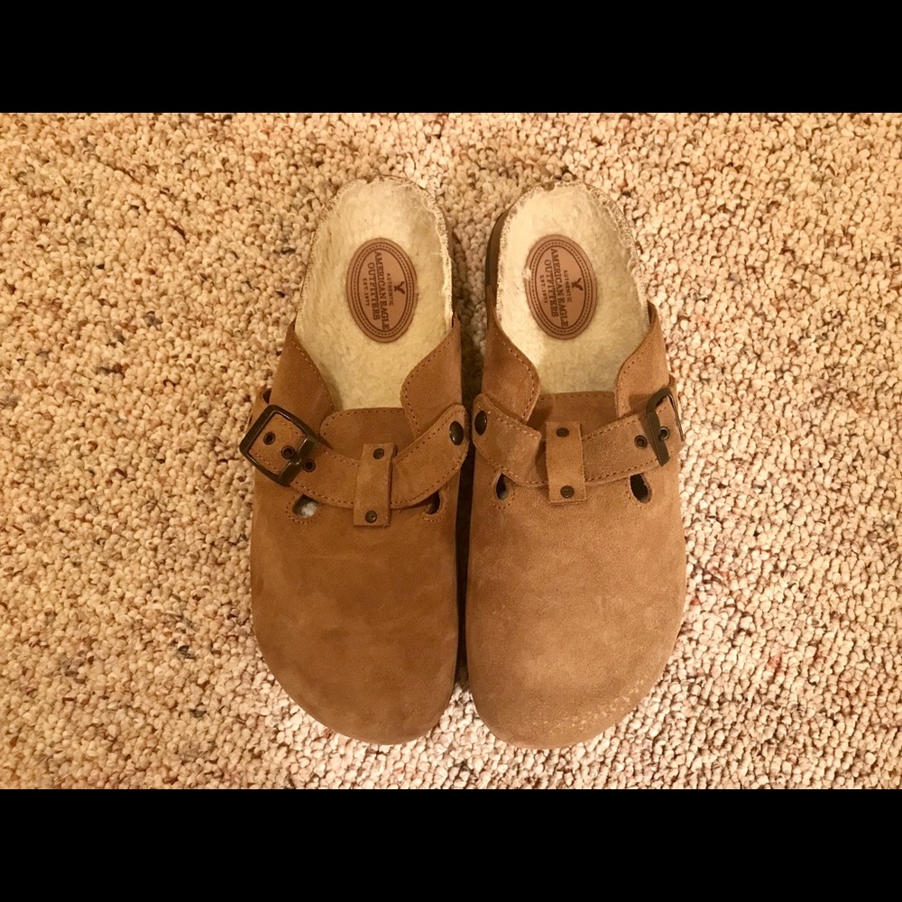 American Eagle Slip On Birkenstock Clogs - Picture 1 of 3